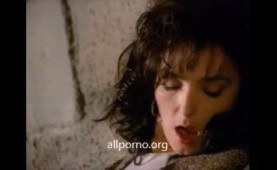 Julia Tchernei Il Monastero (1996)